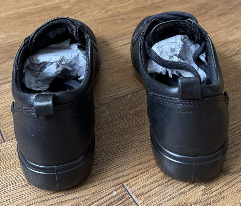 Ecco Soft шкіряні кросівки Gore-tex р.39 (25 см)