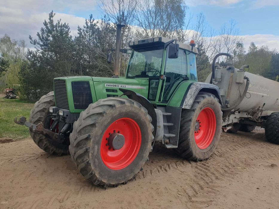 Ciągnik Fendt Favorit 822