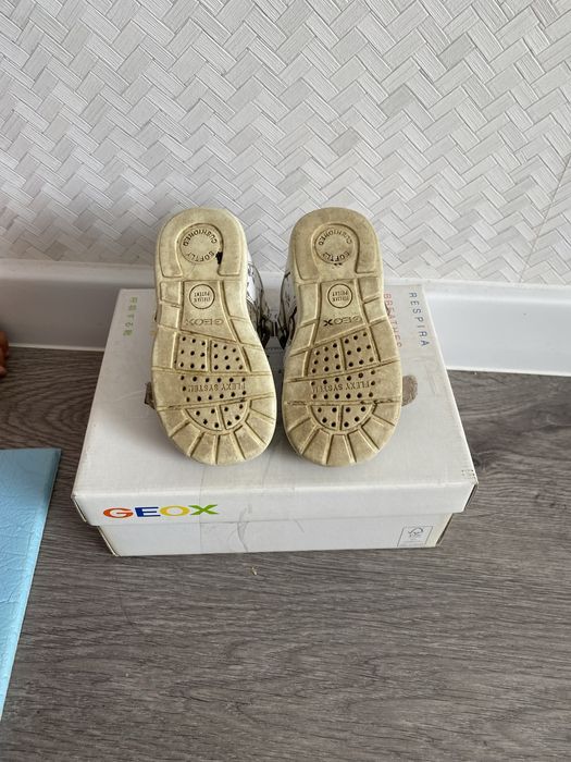 Сандалі на дівчинку 20р. 12см