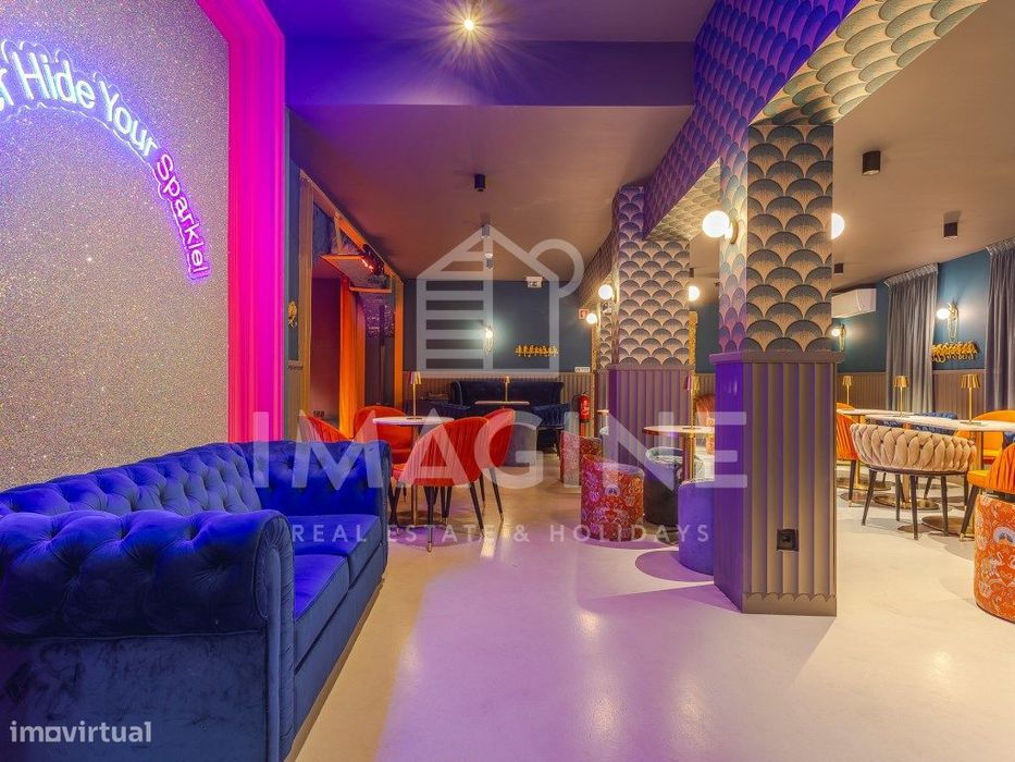 Espaço Comercial Premium Totalmente Equipado No Centro De Setúbal