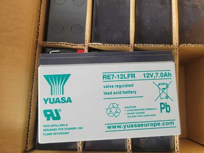 2x Yuasa japonski akumulator 12v 7ah