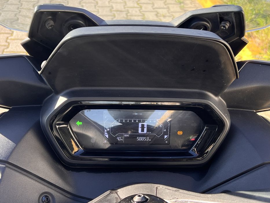 Yahama Xmax 125 Year 2024