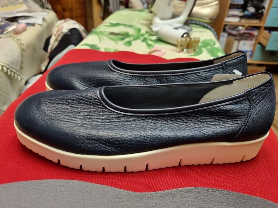 Baleriny damskie skórzane  roz.40 granatowe