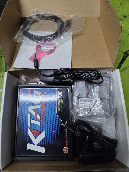 Ktag Europeia com placa Vermelha.