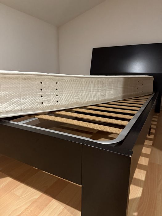 Cama de solteiro + estrado + colchão