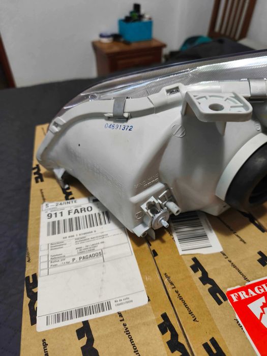Par Faróis Honda Civic 96-01 R/L Novos