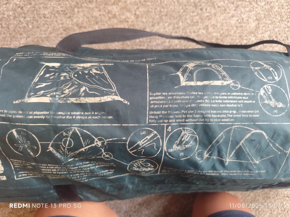 Tenda para 2 pessoas e saco dormir qeedo