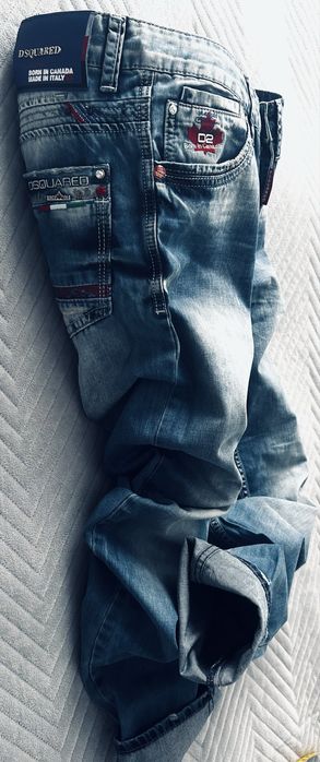Spodnie meskie jeansowe sygnowane Dsquared2