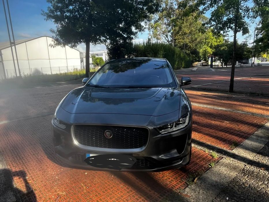 Jaguar I-Pace EV400 AWD SE — foto 4