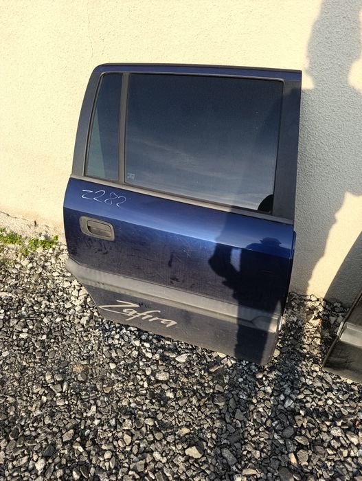 Prawe drzwi z282 opel Zafira