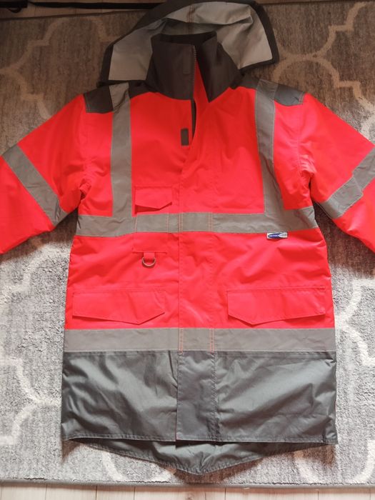 Nowa kurtka rozmiar M