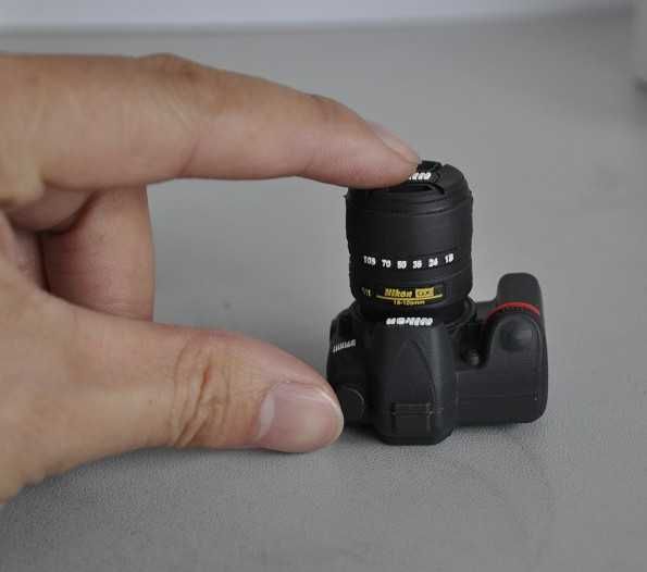 Оригинальна флешка фотоаппарат Нікон на 32 Гб