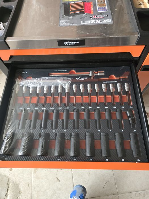 Carrinho de 7 gavetas completas novo