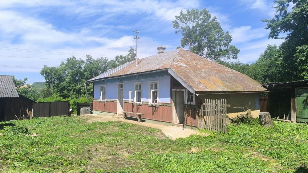 Продам затишний будинок