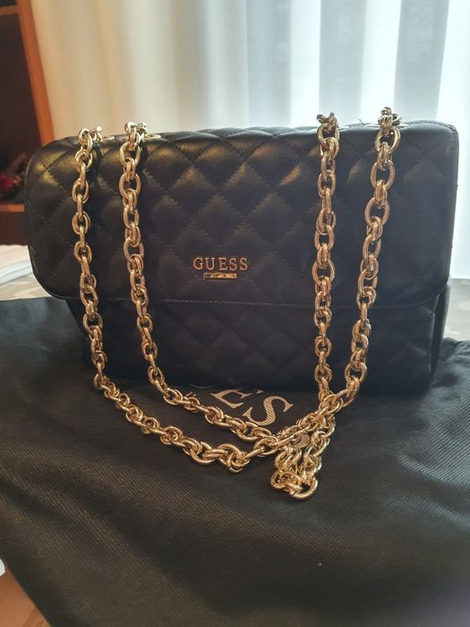 Mala da Guess nova a estrear