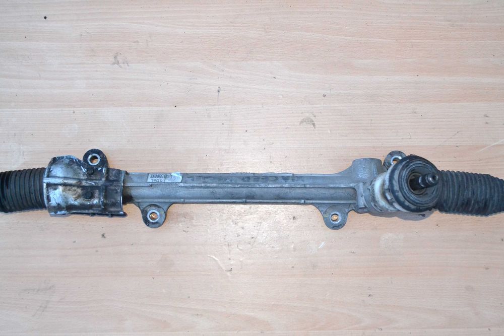 Рулевая  рейка для KIA CEED (JD) 2012- HYUNDAI i30 (GD) 2011-