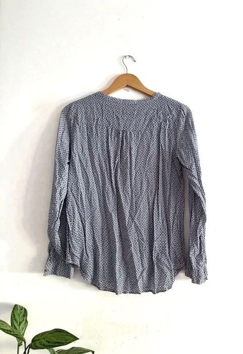 Camisa Cortefiel Branca com padrão azul marinho L