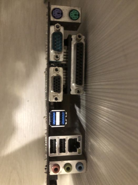 Материнська плата 1151 під відновленя, на деталі