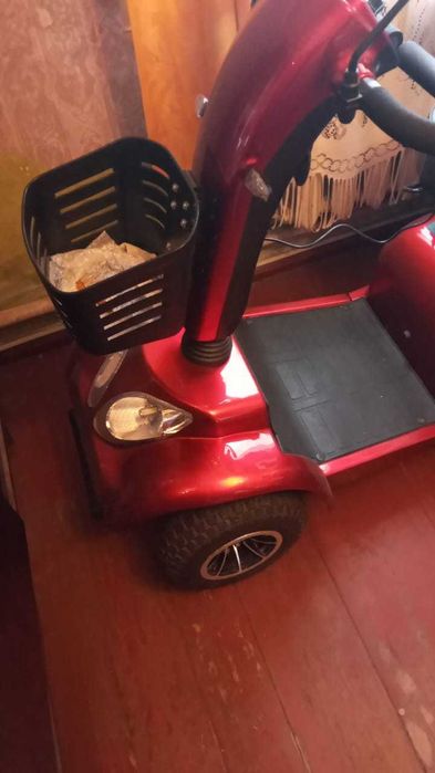 Электро мопед в идеальном состоянии