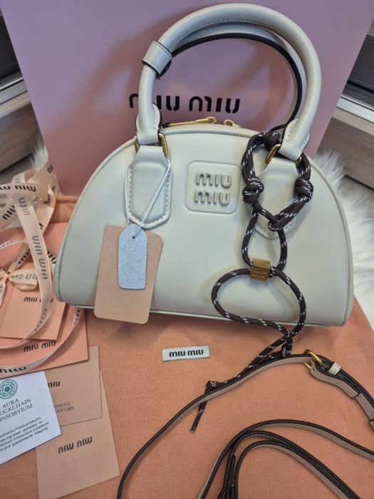 Сумка Miu Miu 24×14×8 см молочна