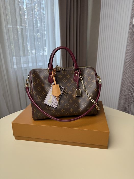 Сумка Louis Vuitton Speedy 30 Monogram Canvas Handbag