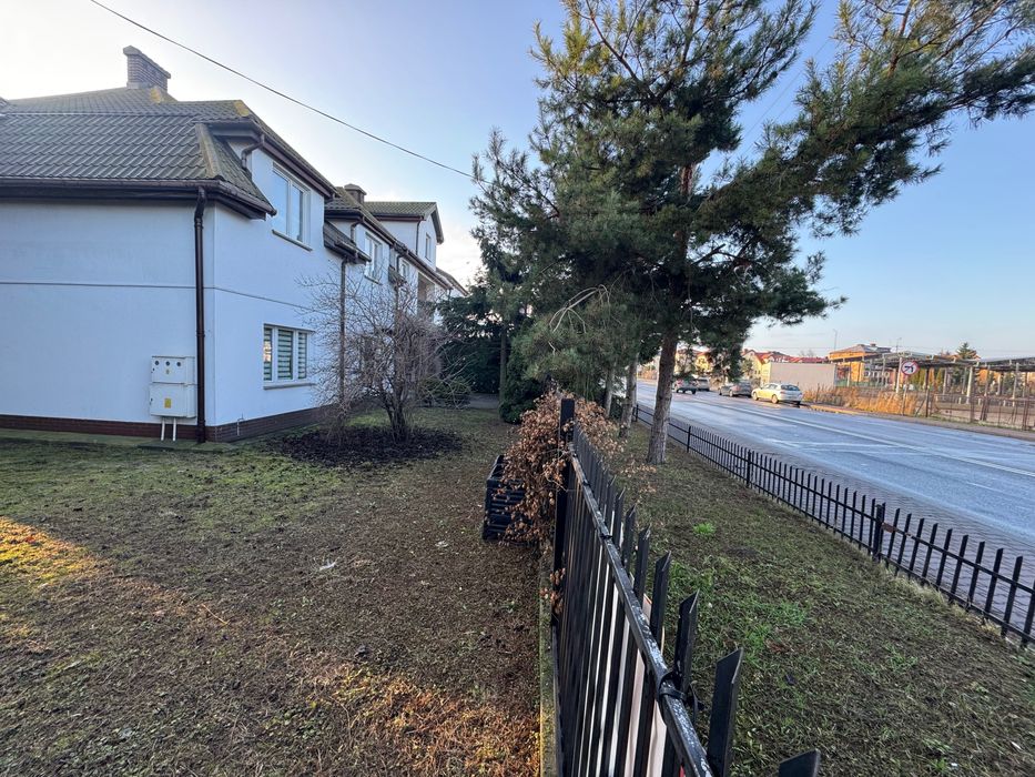 Wynajmę lokale handlowo usługowe