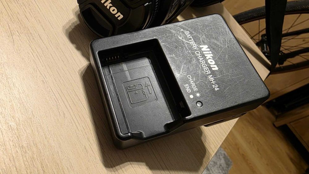 Aparat fotograficzny NIKON D3200+ 18-55 VR + obiektyw AF nikkor 50 mm