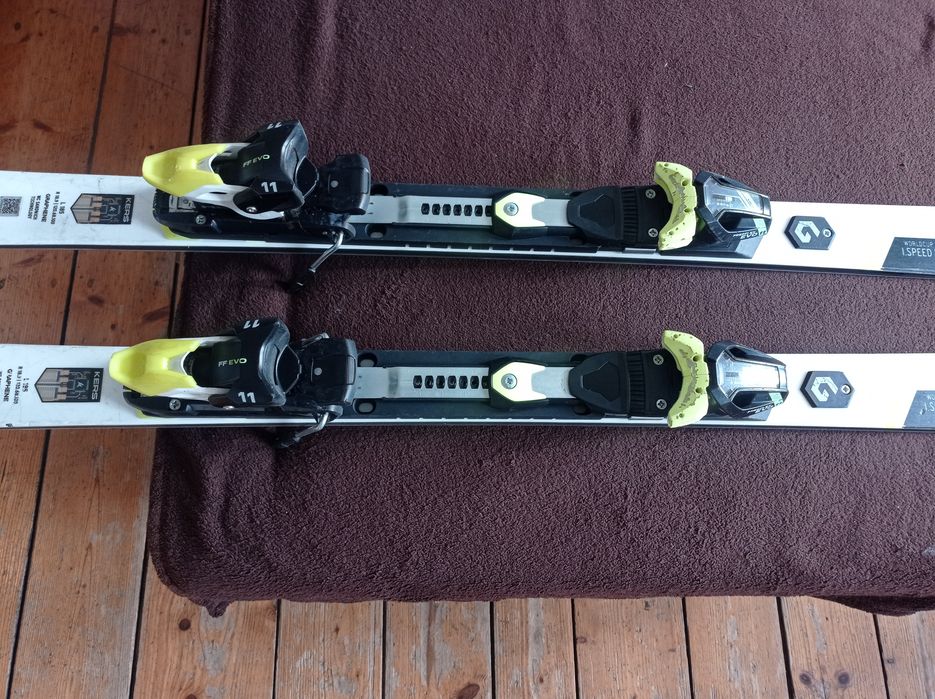 HEAD i.Speed Worldcup 180cm R18m　爆速、キレます HEAD i.Speed Worldcup 180cm R18m 爆速、キレます