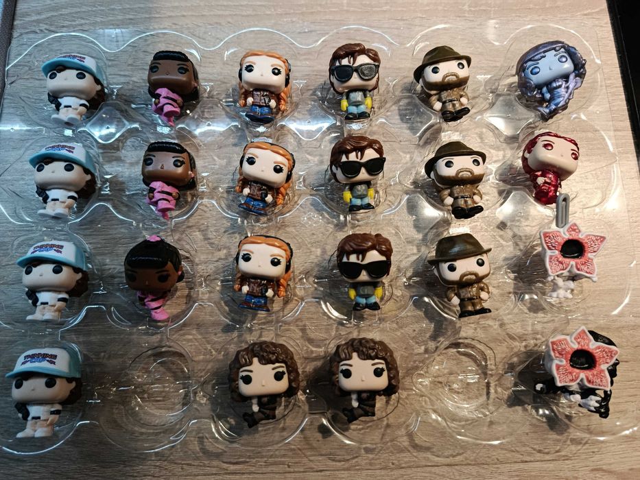 Figurki Stranger things sprzedam lub zamienię .