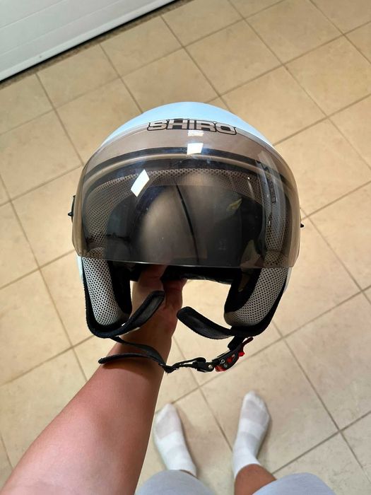 Vendo 2 Capacetes Moto 25€ cada 1