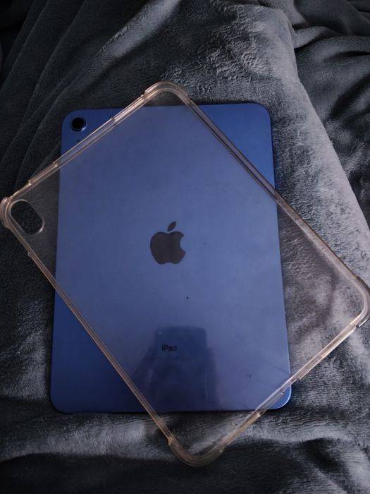 iPad 10th geração + capa