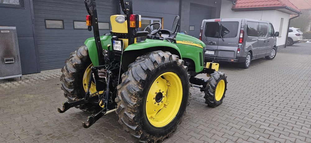 Ciągnik John Deere 4520