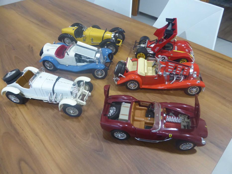 Conjunto carros Bburago escala 1/18 e 1/24