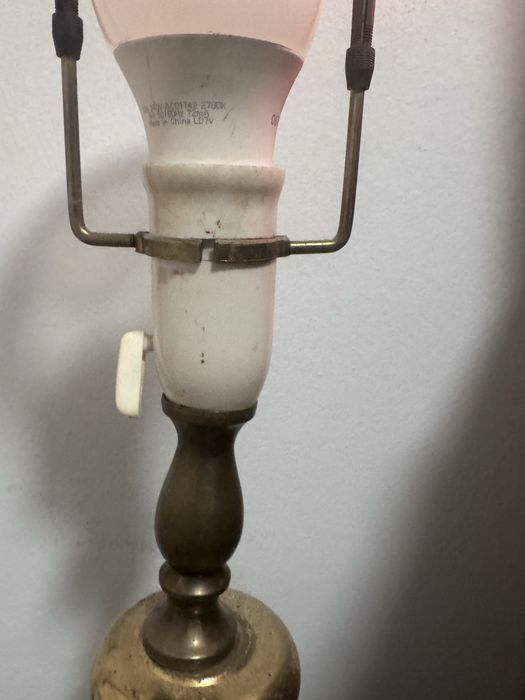 Vintage retro  stojaca mosiężna lampa zlota