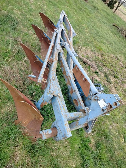 Pług Kołaszewski U-151/7 4 skibowy