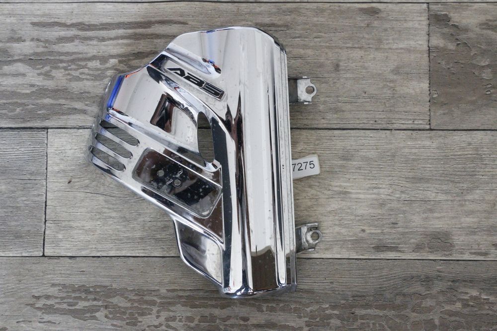 7275 Osłona zacisku hamulcowego Prawa tarczy Honda Goldwing Gl1800