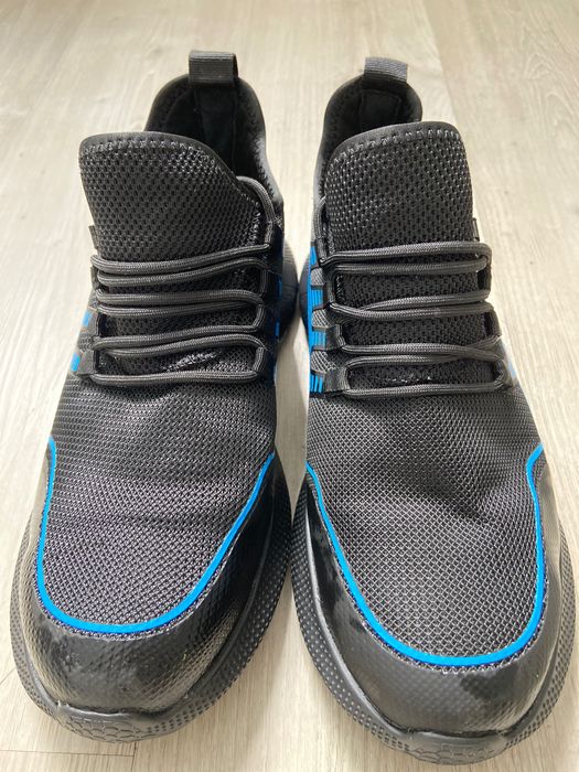 Tênis biqueira de aço