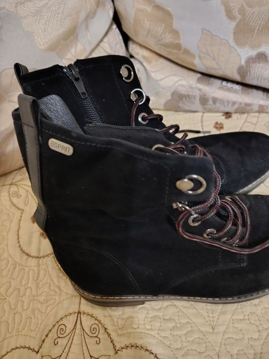 Женская обувь  кожаная