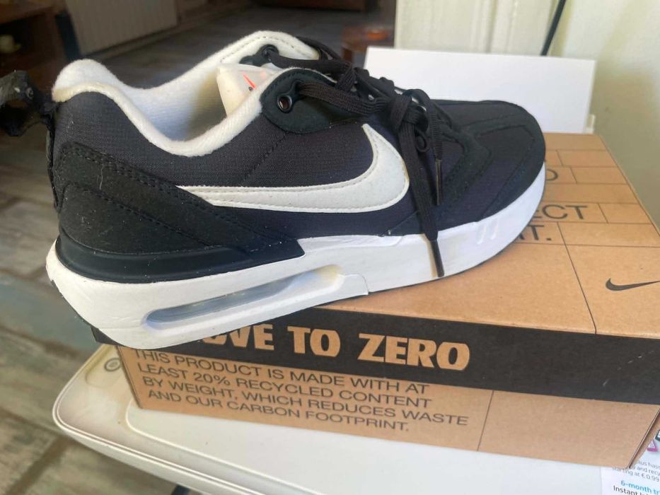 Buty NIKE Air Max Dawn roz 37,5