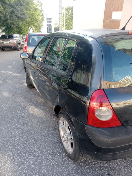 Renault Clio 2001