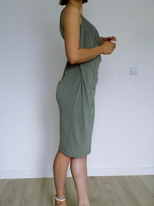 ASOS drapowana sukienka midi