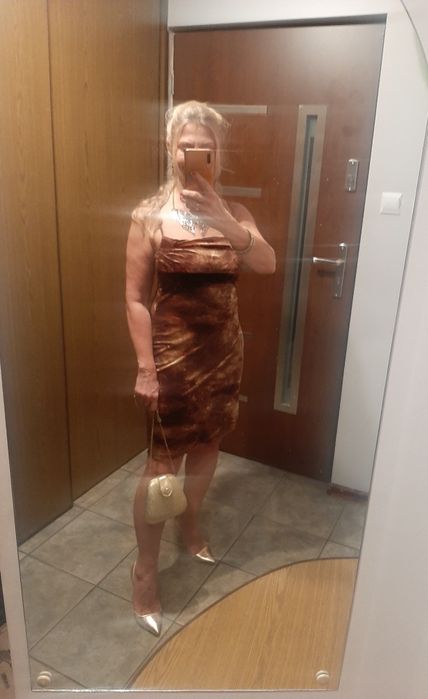 Sukienka na imprezę,Hennes, rozm.38, cieniowany welur