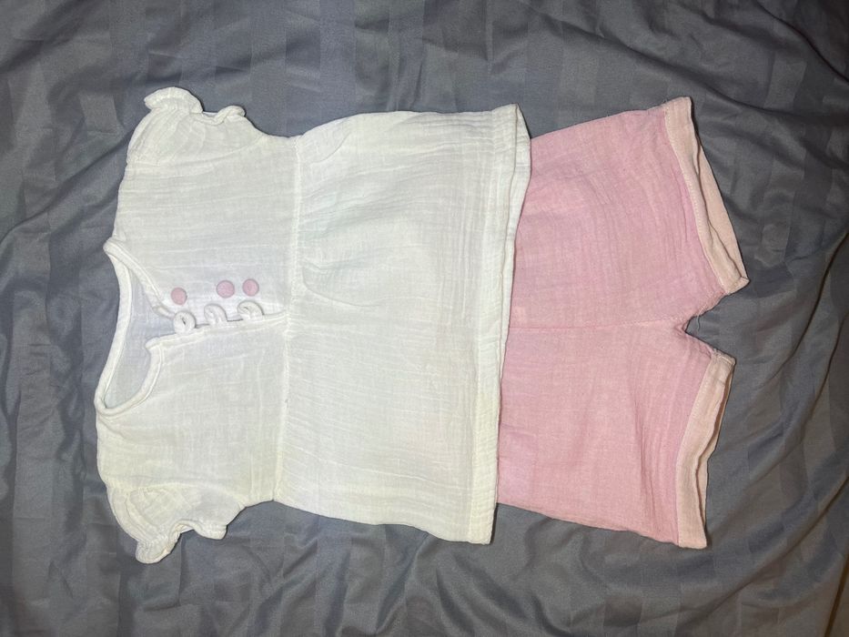 Продам мусліновий костюм для дівчинки