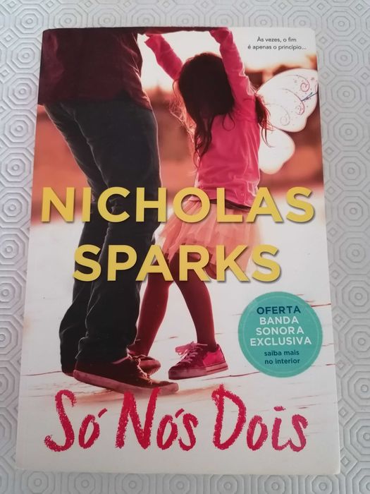 The Notebook by Nicholas Sparks64550978844802120