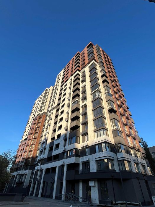 продам 3 кімн квартиру ЖК Сіті Хаб вул. Мокра 8 - Б / ЖК CITY HUB від власника