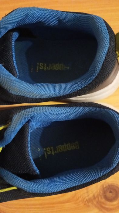 Sprzedam Buty dziecięce