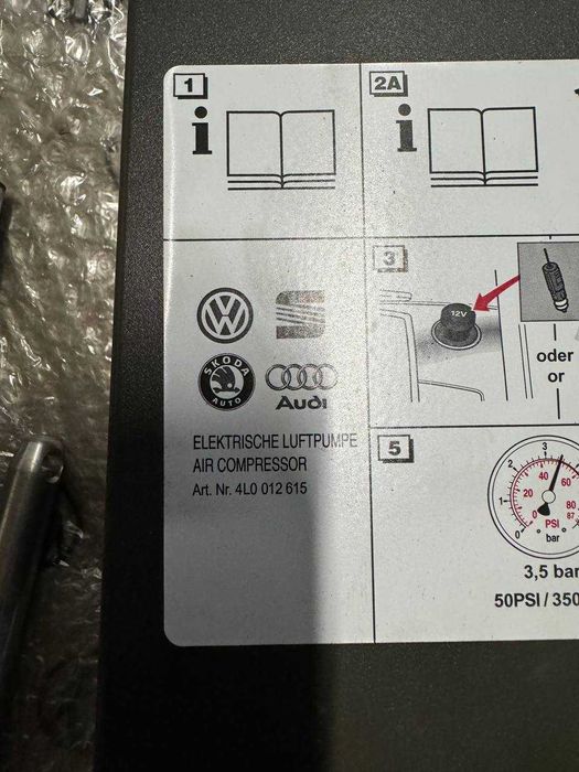 1 AUDI Q7 4M Комплект ключів в наявності з тестового авто