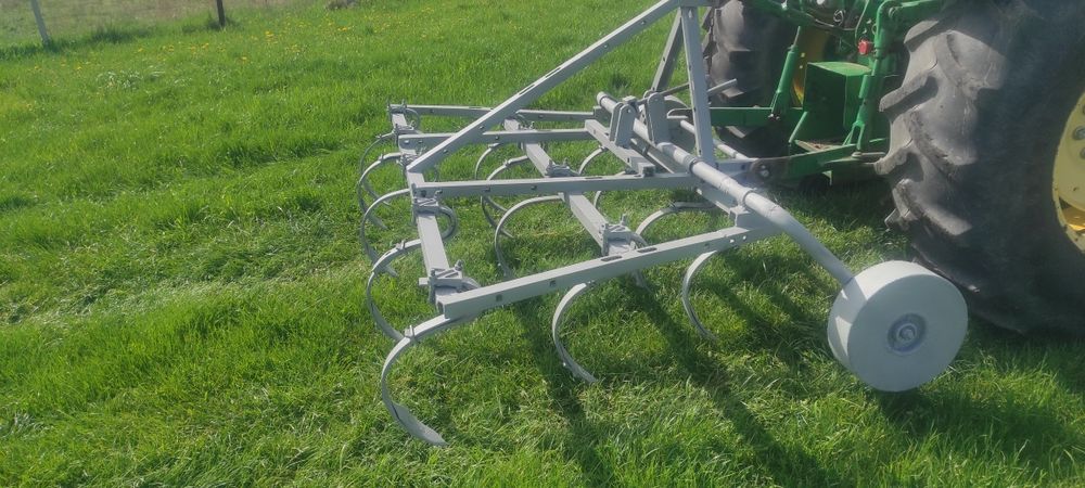 Sadzarka brona wahadłowa