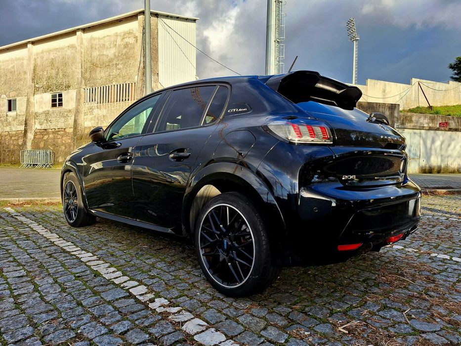 Peugeot 208 GT Line