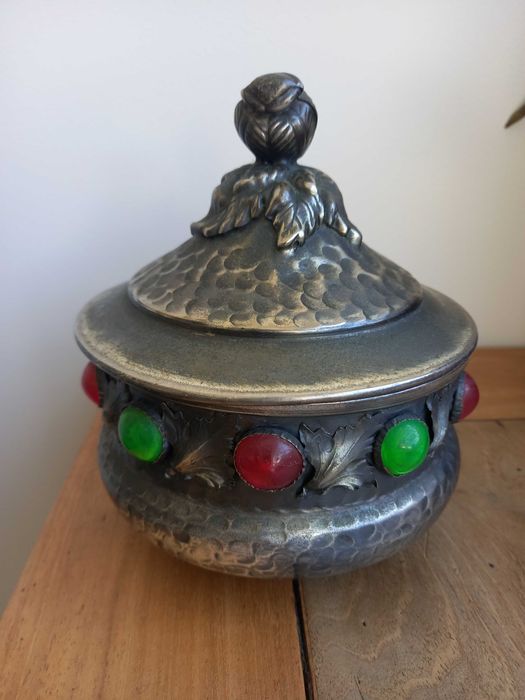 Porta joias em estanho